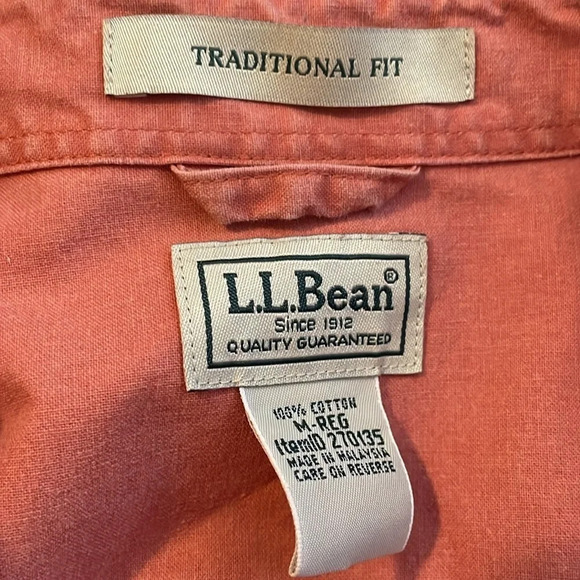 L.L. Bean men’s pink traditional fit button down shirt size medium - Picture 7 of 7